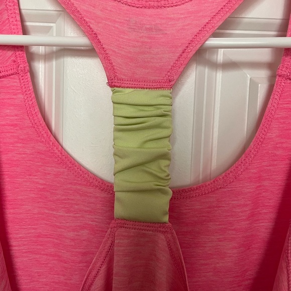 Workout tank - Picture 3 of 6